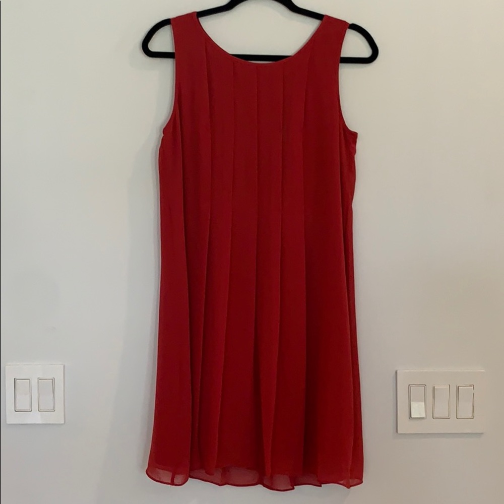 NWOT Max Studio red pleated dress